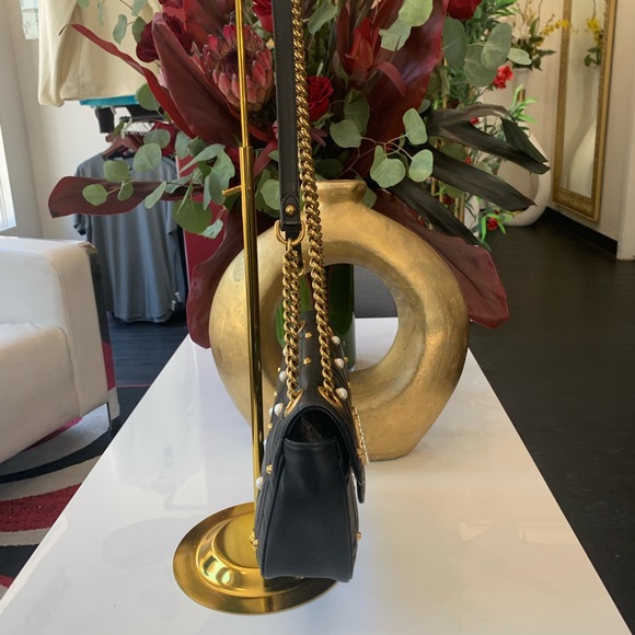 Gucci Black Gold Marmont Pearl Bag - Picture 3 of 8